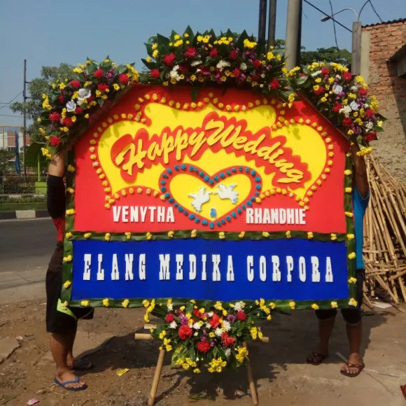 Bekasi Bunga Papan Happy Wedding Bekasi <br>BKSI BP HW 801  1 bksi_bp_hw_800_5