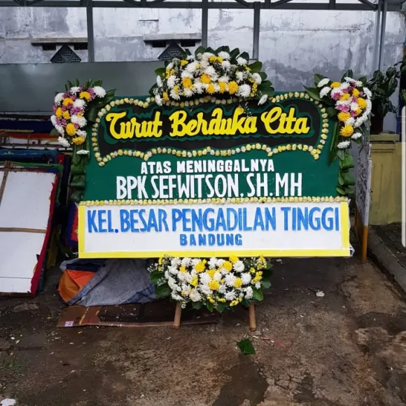 Cianjur Bunga Papan Duka Cita di Cianjur<br>CAJR BP DC 751 1 bunga_papan_duka_cita_cianjur