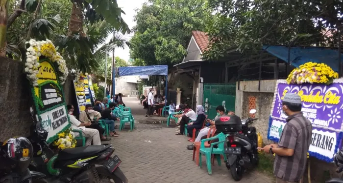 Memesan Karangan Bunga di Saat Pandemi Covid 19