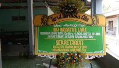 Bunga Papan Duka Cita Madura